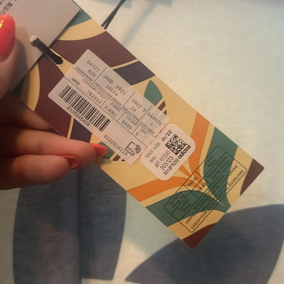 NWT AND BOX GUCCI x Adidas - Picture 4 of 4